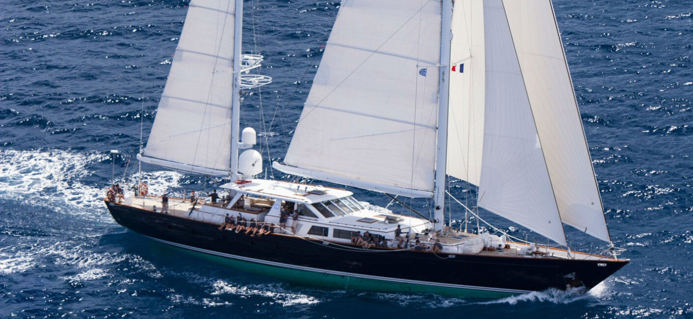 sailing yacht axia
